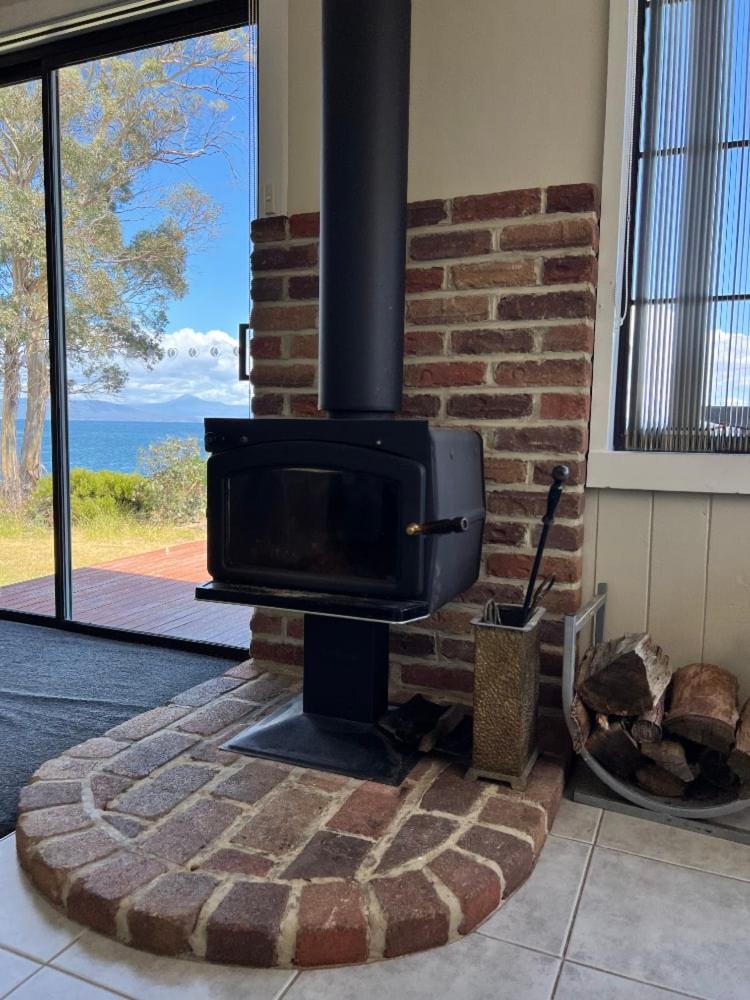 Bruny Island Escapes And Bruny Holiday park Alonnah